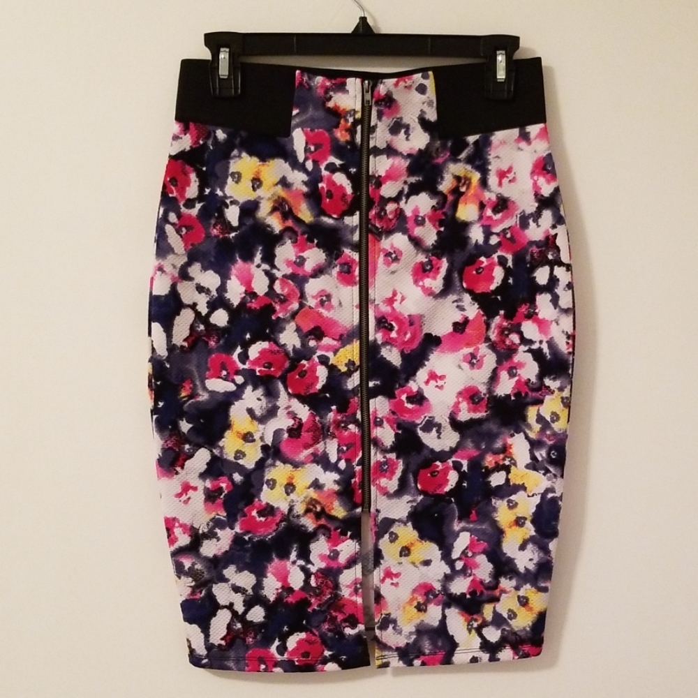 Floral pencil skirt